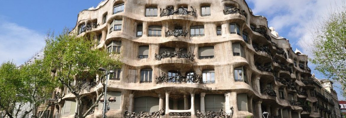 La Pedrera – Casa Milà – Catalan Modernism