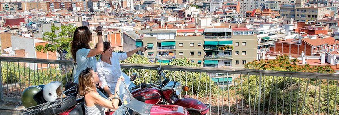 Barcelona by sidecar